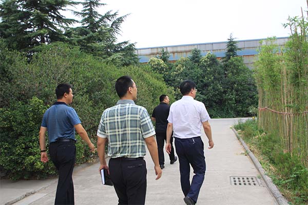 新乡经开区领导刘书记一行再顾腾博TENGBO9885